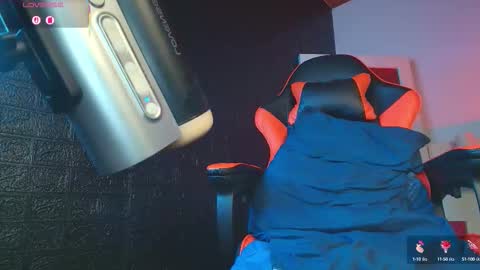 charlotte_cruzxx online show from October 15, 7:08 am