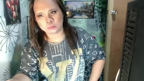 chescahotxxxl online show from January 20, 11:02 am