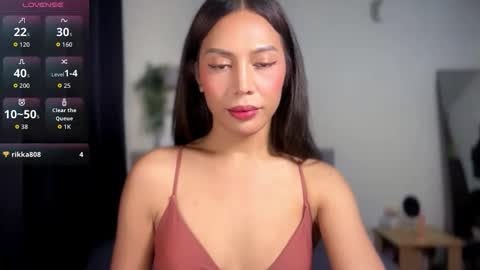 Chi online show from February 16, 4:38 pm