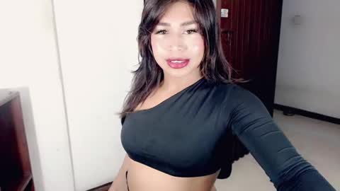 chocolatetriplex online show from May 2, 12:37 am