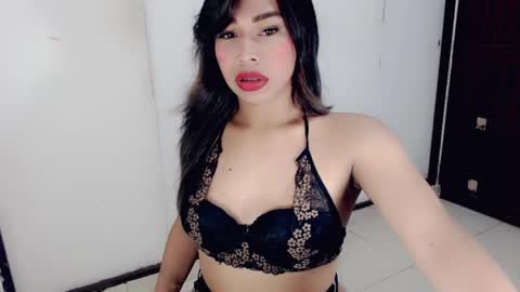 chocolatetriplex online show from May 25, 3:30 pm