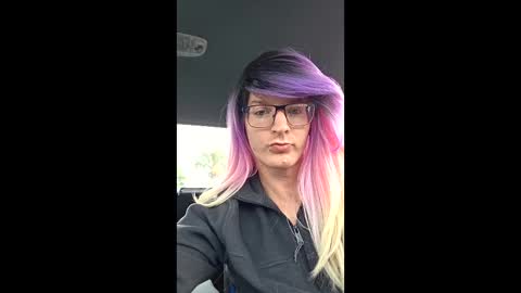 chrisvibess online show from January 9, 2:55 pm