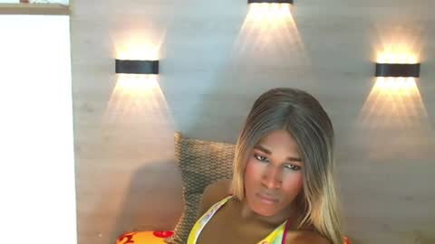 clarissaadhams online show from July 22, 3:32 am