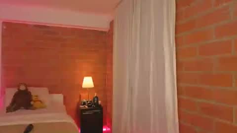 CONNIE VARELA online show from July 17, 5:02 am
