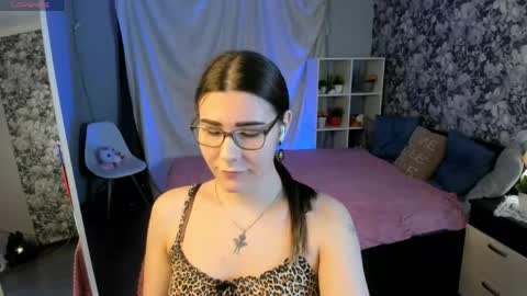 Coraline online show from May 10, 5:29 pm