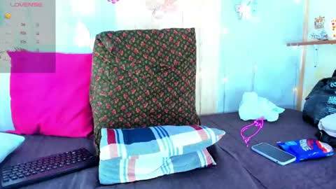corynatayler online show from May 8, 11:34 pm