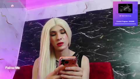 crislingery_doll online show from May 2, 1:16 pm