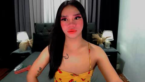 bea takashi  online show from March 25, 9:47 am