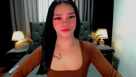 bea takashi  online show from May 26, 1:08 pm