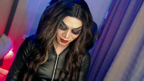 CUMMELA SLUTI online show from March 3, 1:15 pm