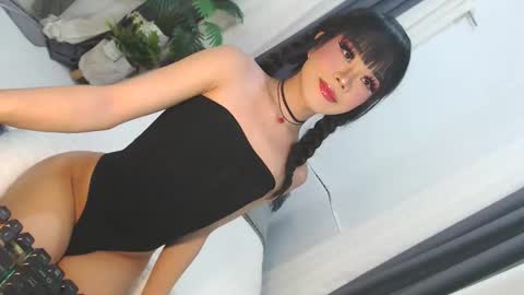 Jane online show from May 8, 5:42 pm
