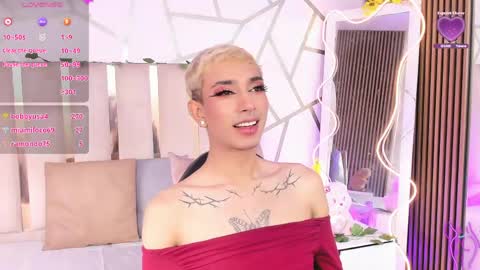 Cyrus online show from May 11, 4:04 pm