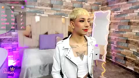 Cyrus online show from May 23, 12:45 pm