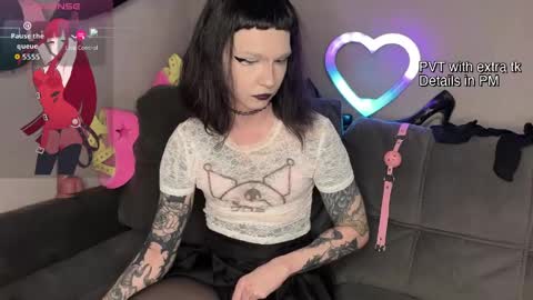 dandelion_sea online show from May 17, 7:46 pm