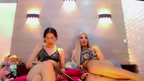 daniela_pink_ online show from December 21, 11:32 pm