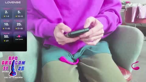 dark greens online show from March 2, 8:05 am