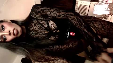 YOUR KINKY MISTRESS MADRIANA online show from December 22, 2:55 pm