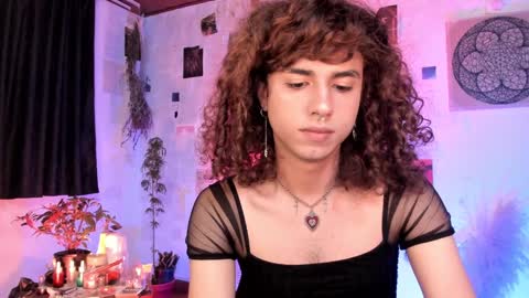 Desidias online show from December 9, 2:34 am