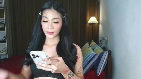 Snapshot of diane270220 chatting on October 17, 12:52 pm diane270220 online show from October 17, 12:52 pm