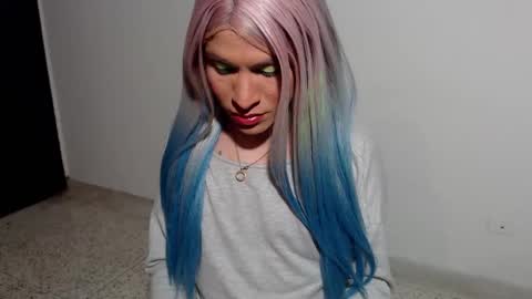 dirtydanezka online show from November 22, 5:20 am