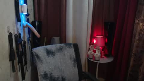 diana online show from July 20, 12:03 am