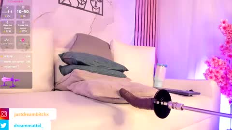 Dream Matell online show from May 29, 6:23 am