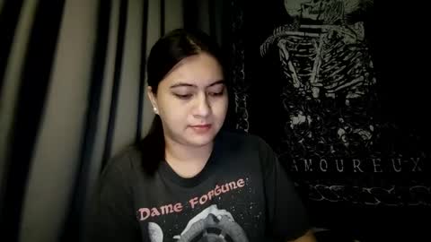 dreamycreamyst online show from January 22, 8:49 pm