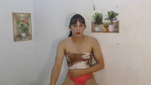 dy_namite online show from May 25, 6:26 pm