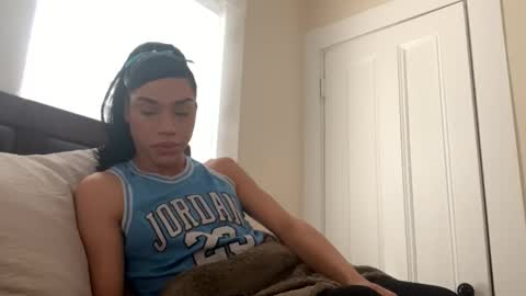 Dynasty online show from February 27, 6:42 pm