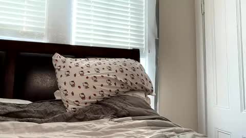 Dynasty online show from February 27, 6:25 pm