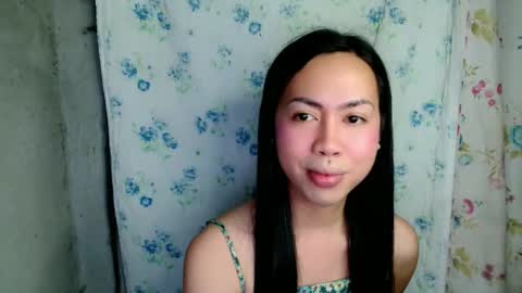 eddfox001 online show from May 23, 11:39 am