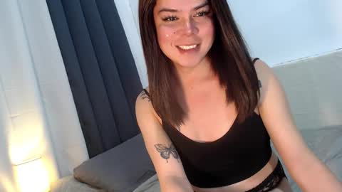 Elise online show from January 15, 6:28 pm