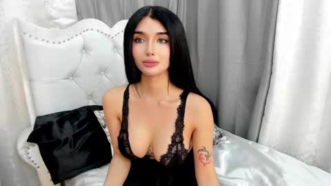 Emerald online show from December 10, 2:39 pm