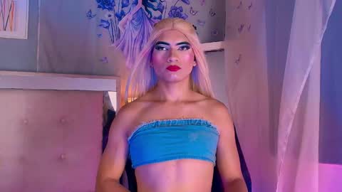 emily_castillo1_ online show from May 13, 6:22 am