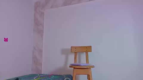 Emma online show from September 9, 1:43 pm