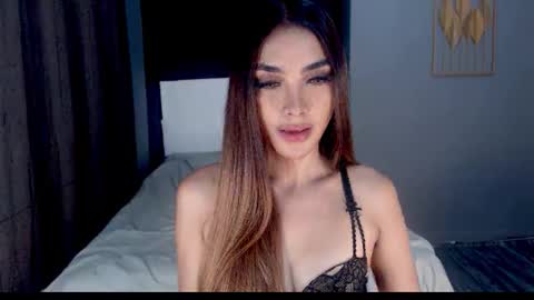 emmahardcockts online show from May 1, 3:33 am