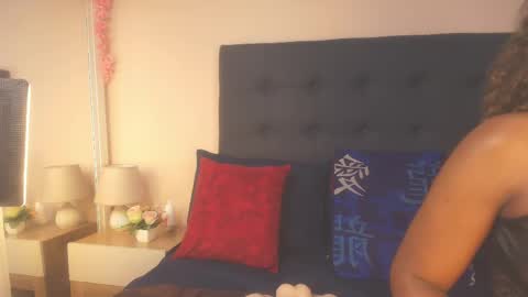 DAYANITA online show from May 11, 7:00 pm