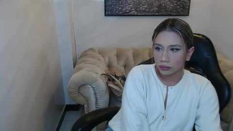 Hi Stream 1000pm to 600am online show from May 14, 4:11 am