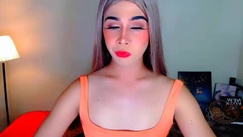 expensive_elise online show from March 3, 1:18 pm