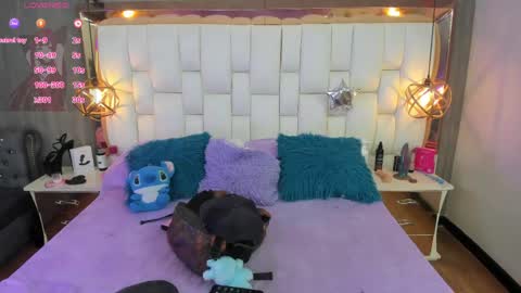 Foxxy  online show from April 28, 4:44 pm