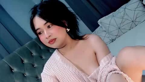 LOVE online show from May 18, 7:14 am