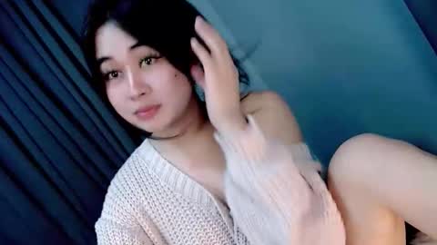 LOVE online show from May 23, 8:10 am