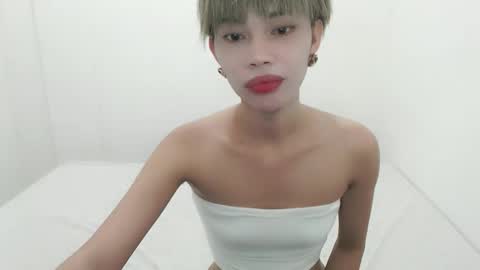 fuckingsexy143 online show from September 26, 2:19 am