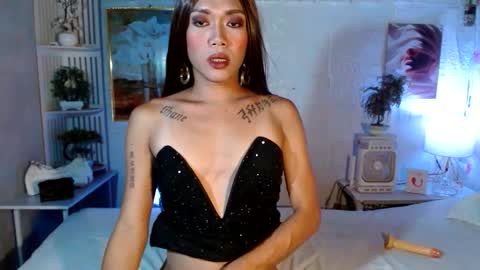 fuckme811826 online show from May 16, 5:01 pm