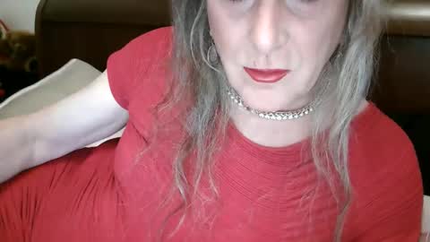 Jessie Love online show from February 7, 11:16 am