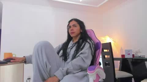 Gabby Grey online show from May 13, 10:52 pm