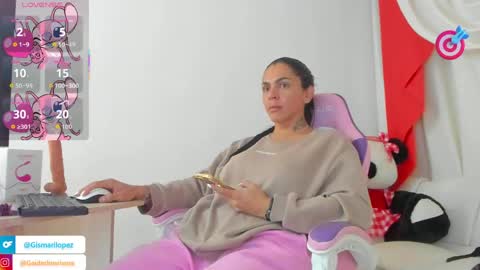 Gabby Grey online show from May 17, 11:59 pm