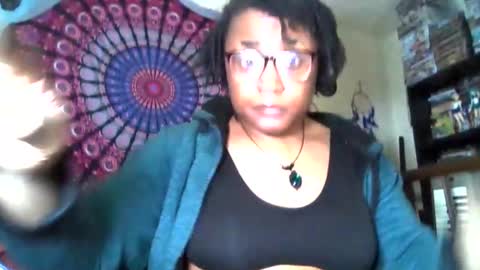Gardenia online show from May 22, 2:29 am