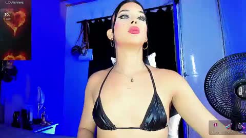 Gia Ferrara online show from May 16, 10:36 am