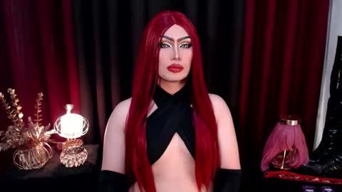 Snapshot of giaxxx01 chatting on September 11, 7:05 am Gia X online show from September 11, 7:05 am